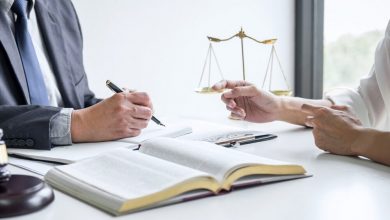 why-hiring-an-expert-lawyer-is-essential:-a-personal-journey-into-business-law