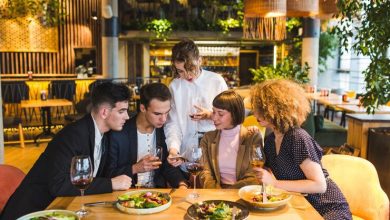 restaurants-as-community-spaces:-more-than-a-place-to-dine
